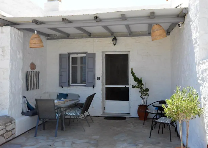 Aretousa In Naoussa, Paros * Νάουσα