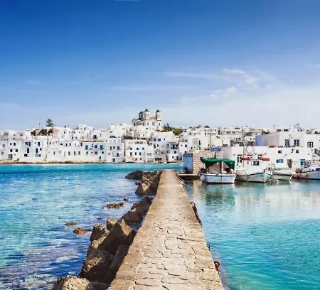 Aretousa In Naoussa, Paros *